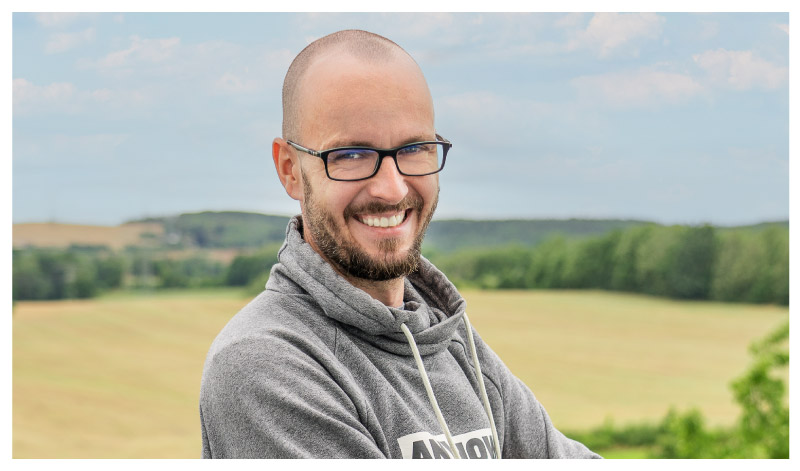 Porträt von Mitarbeiter Eiko